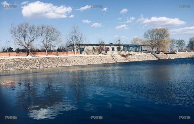 大连山水鱼庄