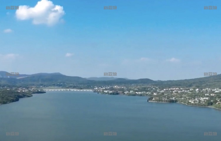 镇江仑山湖国际路亚基地