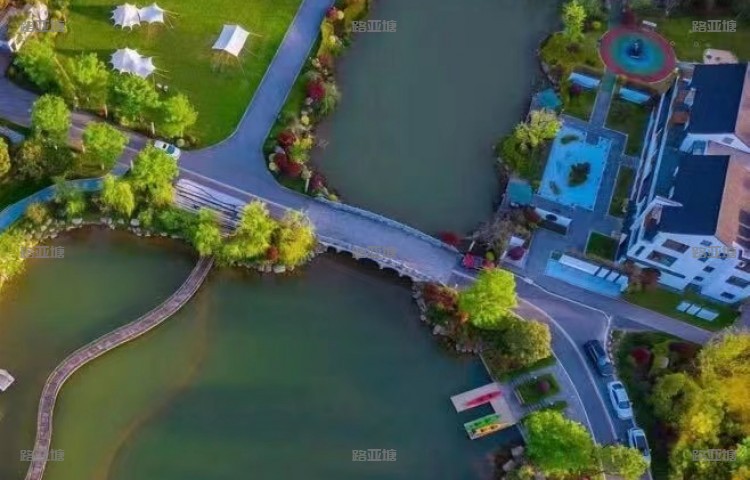 湖州安吉坞里湖畔美墅