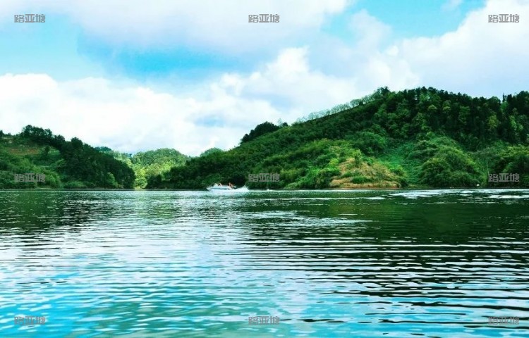 重庆黎香湖路亚基地