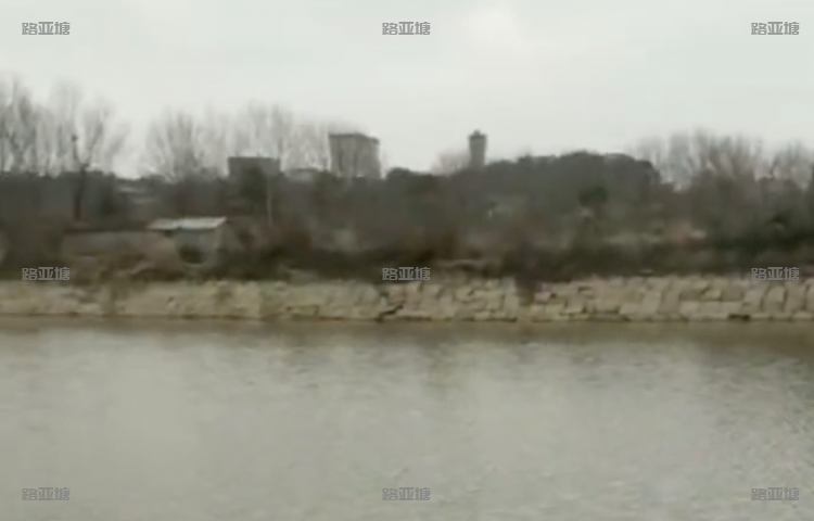 岳阳长鸿路亚