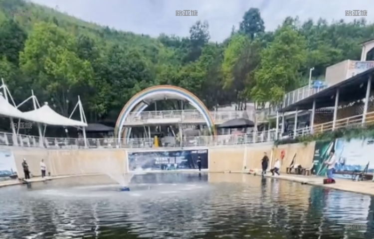 贵阳阿栗花卉钓鱼塘