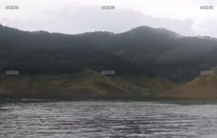 百色万千万峰湖路亚基地